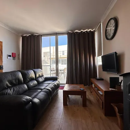 Apartment Stylish Chic Penthouse With Breathtaking Sea Views By Sf Homes *