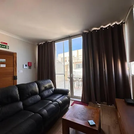 Apartment Stylish Chic Penthouse With Breathtaking Sea Views By Sf Homes St. Paul's Bay